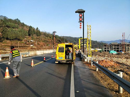 橋檢車租賃 - 衡水泰運路(lù)橋養護工程